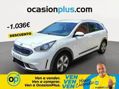 Usado Kia Niro 141 CV (103 kW) 2018 Blanco SUV