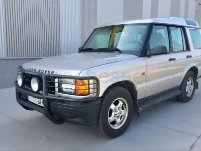 Usado Land Rover Discovery S 138 CV (101 kW) 2001 Gris / plata SUV