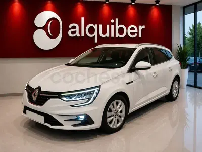 Usado Renault Mégane GrandTour Equilibre 115 CV (84 kW) 2022 Blanco Familiar