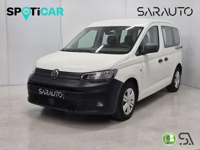 Usado VW Caddy 102 CV (75 kW) 2021 Blanco Monovolumen