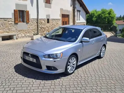 Usado Mitsubishi Lancer Instyle 140 CV (102 kW) 2009 Gris Berlina