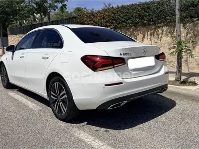 Usado Mercedes A250 218 CV (160 kW) 2021 Blanco Berlina