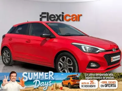 Usado Hyundai i20 101 CV (74 kW) 2020 Rojo Utilitario