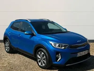 Usado Kia Stonic 100 CV (73 kW) 2025 Azul SUV