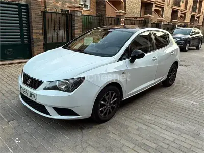 Usado Seat Ibiza I-Tech 85 CV (62 kW) 2015 Blanco Berlina