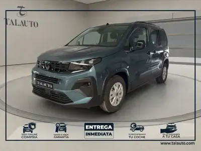 Nieuw Peugeot Rifter Allure 100 PK (73 kW) 2025 Blauw MPV