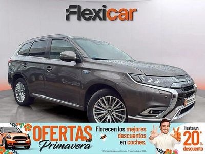 Usado Mitsubishi Outlander P-HEV 224 CV (164 kW) 2019 Marrón