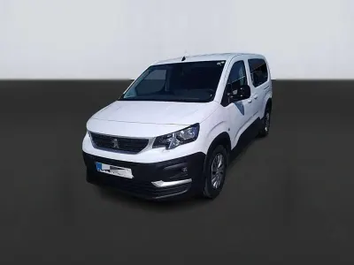 Usado Peugeot Rifter Active 101 CV (74 kW) 2022 Blanco Monovolumen