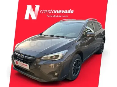 Usado Subaru XV Sport 114 CV (83 kW) 2022 Gris / plata SUV