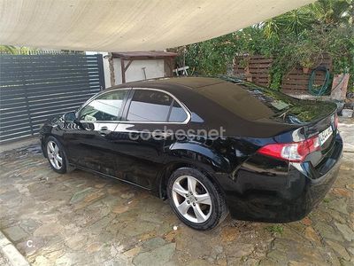 Usado Honda Accord Luxury 150 CV (110 kW) 2009 Negro Berlina