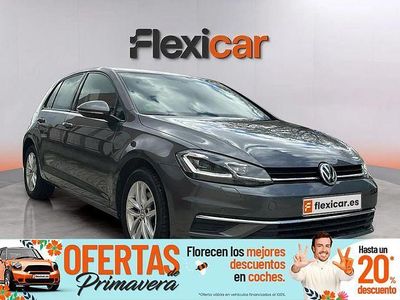 Usado VW Golf VII Life 115 CV (84 kW) 2020 Gris