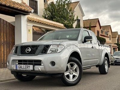 Usado Nissan Navara 144 CV (105 kW) 2015 Gris / plata Pickup/Camioneta