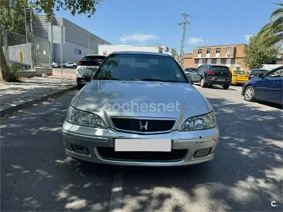 Usado Honda Accord LS 136 CV (100 kW) 2000 Gris / plata Berlina