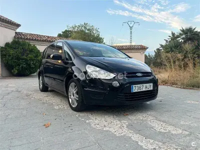 Usado Ford S-MAX Trend 140 CV (102 kW) 2012 Negro Monovolumen
