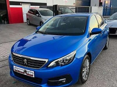 Usado Peugeot 308 Allure 131 CV (96 kW) 2021 Azul Utilitario