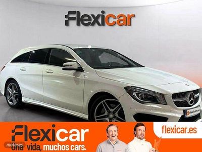 Usado Mercedes CLA200 Shooting Brake AMG line 136 CV (100 kW) 2016 Blanco Familiar