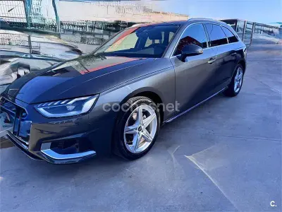 Usado Audi A4 S-Line 163 CV (119 kW) 2023 Gris / plata Familiar