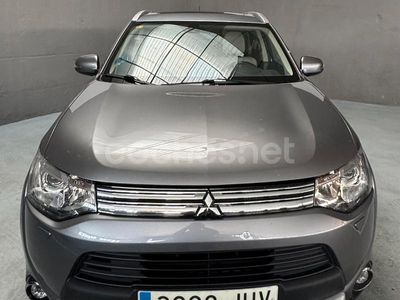 Mitsubishi Outlander P-HEV