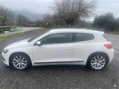 Usado VW Scirocco 140 CV (102 kW) 2010 Blanco Coupe