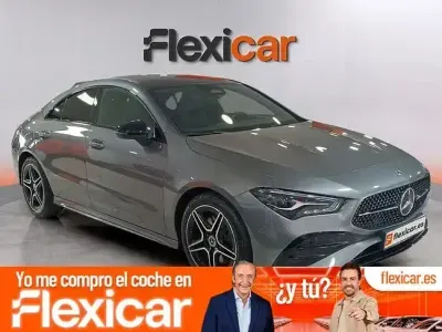 Usado Mercedes CLA220 190 CV (139 kW) 2025 Gris Berlina