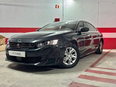 Usado Peugeot 508 Active 130 CV (95 kW) 2019 Azul Familiar