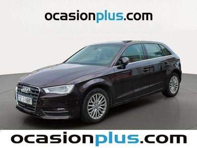 Rojo Usado 2013 Audi A3 Sportback Ambiente Utilitario | 16.200 € (Precio justo)