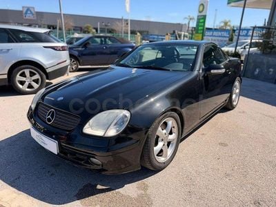 Usado Mercedes SLK320 218 CV (160 kW) 2001 Negro Descapotable