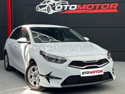 Usado Kia Ceed 101 CV (74 kW) 2025 Blanco Utilitario