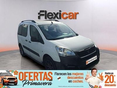 Usado Peugeot Partner Tepee Outdoor 110 CV (80 kW) 2017 Blanco Monovolumen