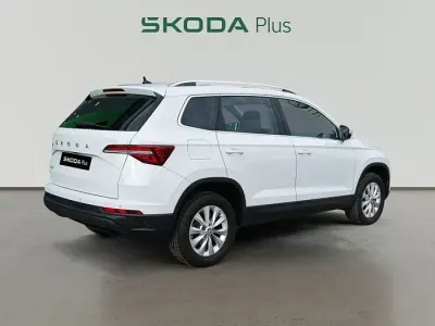 Usado Skoda Karoq Selection 150 HP (110 kW) 2024 Branco SUV