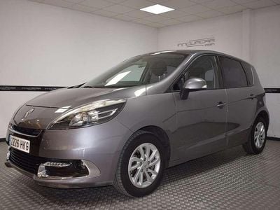 Usado Renault Scénic III Dynamique 110 CV (80 kW) 2012 Gris Monovolumen