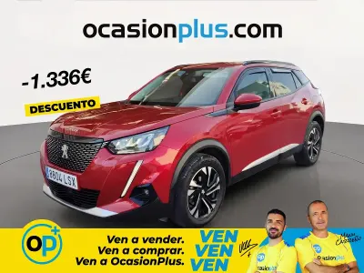 Usado Peugeot 2008 Allure 130 CV (95 kW) 2021 Rojo SUV