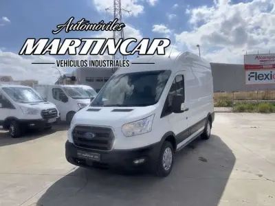Usado Ford Transit Trend 125 CV (91 kW) 2021 Gris Van