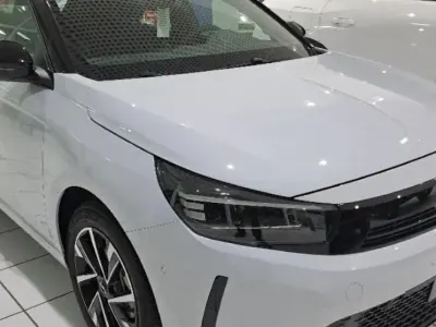 Nuevo Opel Corsa 101 CV (74 kW) 2026 Kontur white Utilitario