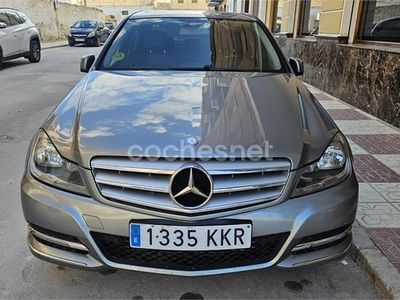 Usado Mercedes C220 Edition 170 CV (125 kW) 2011 Gris / plata Berlina