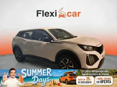 Usado Peugeot 2008 Allure 100 CV (73 kW) 2023 Gris SUV