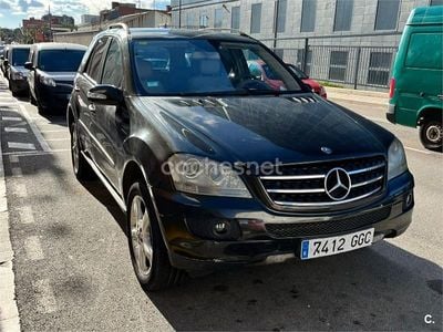 Usado Mercedes ML320 Edition 1 224 CV (164 kW) 2008 Marrón SUV