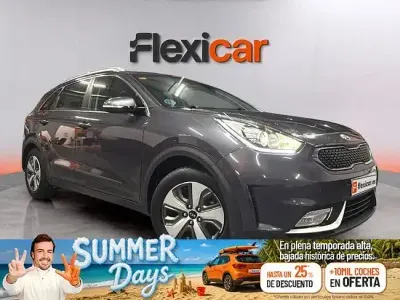 Usado Kia Niro 141 CV (103 kW) 2019 Negro SUV