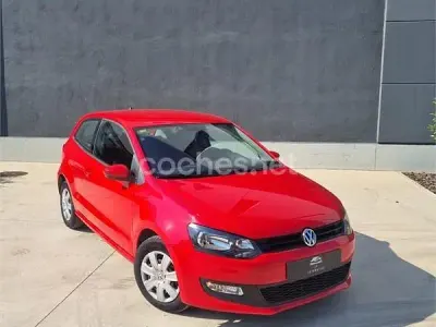 Usado VW Polo Advance 70 CV (51 kW) 2012 Rojo Utilitario