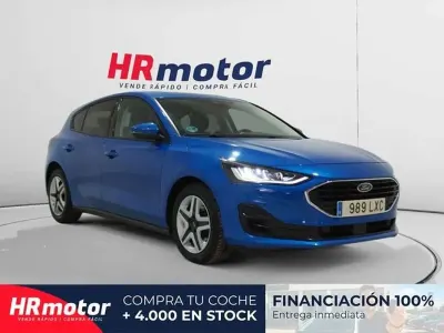 Usado Ford Focus Trend 121 CV (88 kW) 2022 Azul Berlina