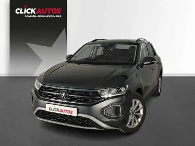 Begagnad VW T-Roc Life 110 HK (80 kW) 2022 Grå SUV