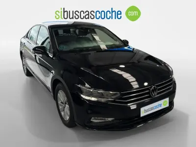 Usado VW Passat Business 150 CV (110 kW) 2021 Negro Berlina