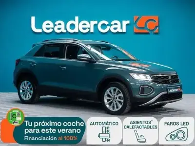 Usado VW T-Roc Life 150 CV (110 kW) 2023 Azul SUV