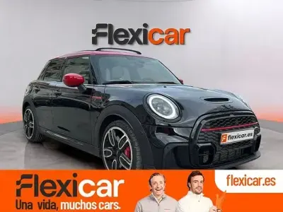 Käytetty Mini Cooper S 178 HP (130 kW) 2022 Musta Viistoperä