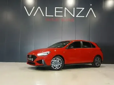 Novo Hyundai i30 N Line 99 HP (72 kW) 2025 Vermelho