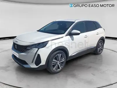 Usado Peugeot 3008 Allure 130 CV (95 kW) 2021 Blanco SUV