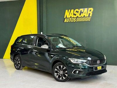 Usado Fiat Tipo Mirror 95 CV (69 kW) 2019 Verde Familiar