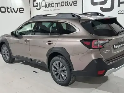 Usado Subaru Outback 169 CV (124 kW) 2023 Gris SUV