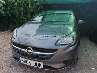 Usado Opel Corsa Selective 90 CV (66 kW) 2015 Gris / plata Utilitario