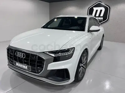 Usado Audi Q8 Ambiente 286 CV (210 kW) 2019 Blanco SUV